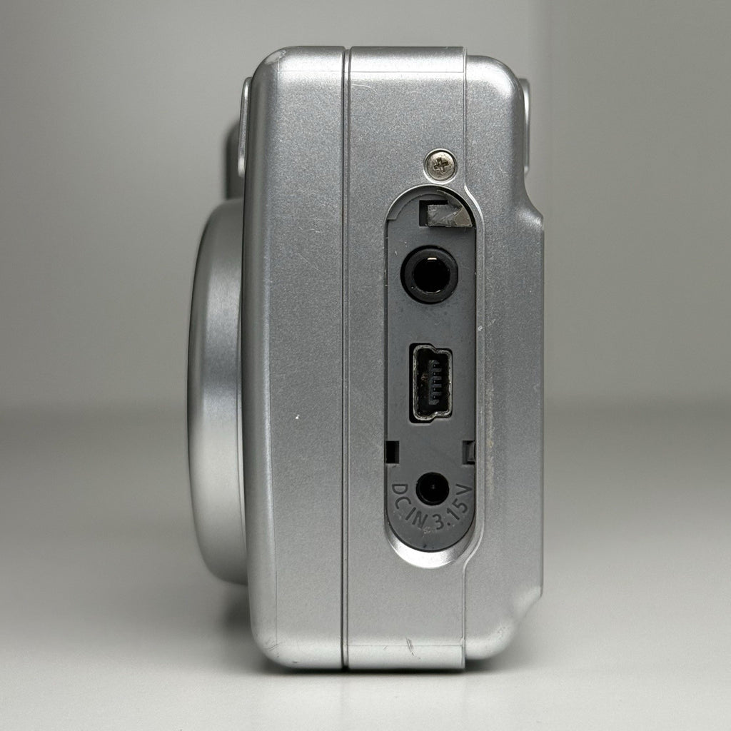 Canon Powershot A550 Silver Compact Digital Camera