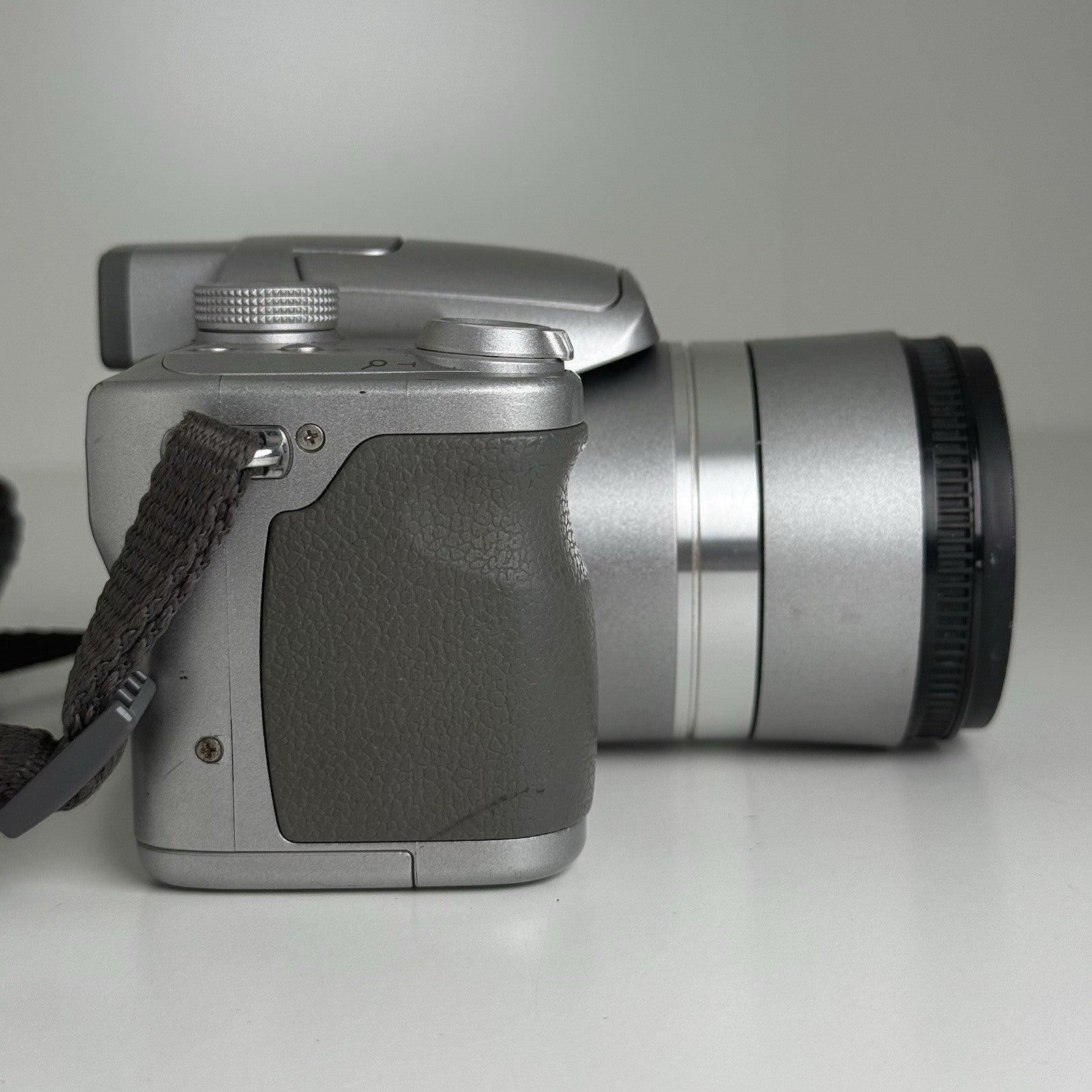 Panasonic Lumix DMC-F27 Silver Compact Digital Camera