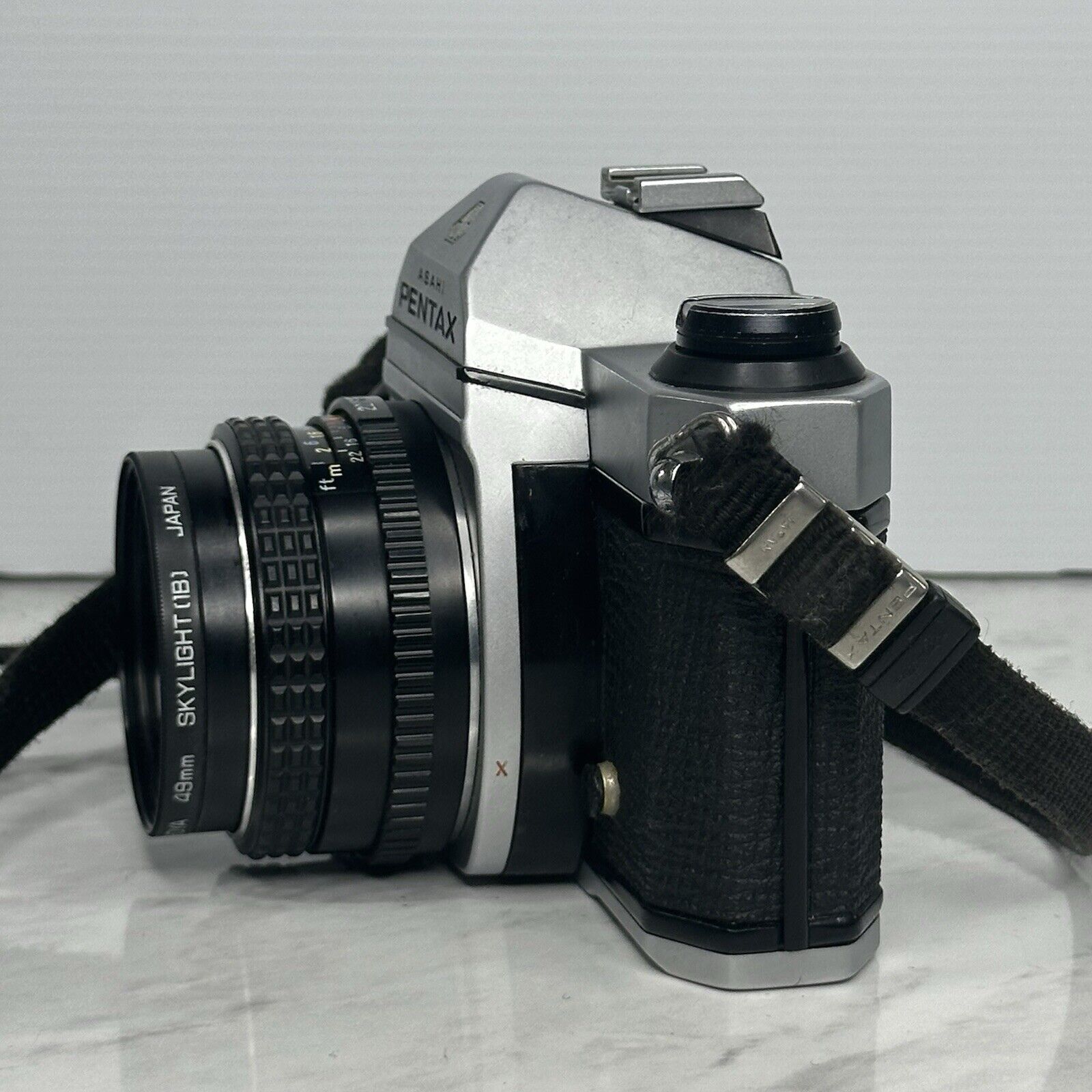 Pentax K1000 Black Silver 35mm Film Camera + 3 Lenses