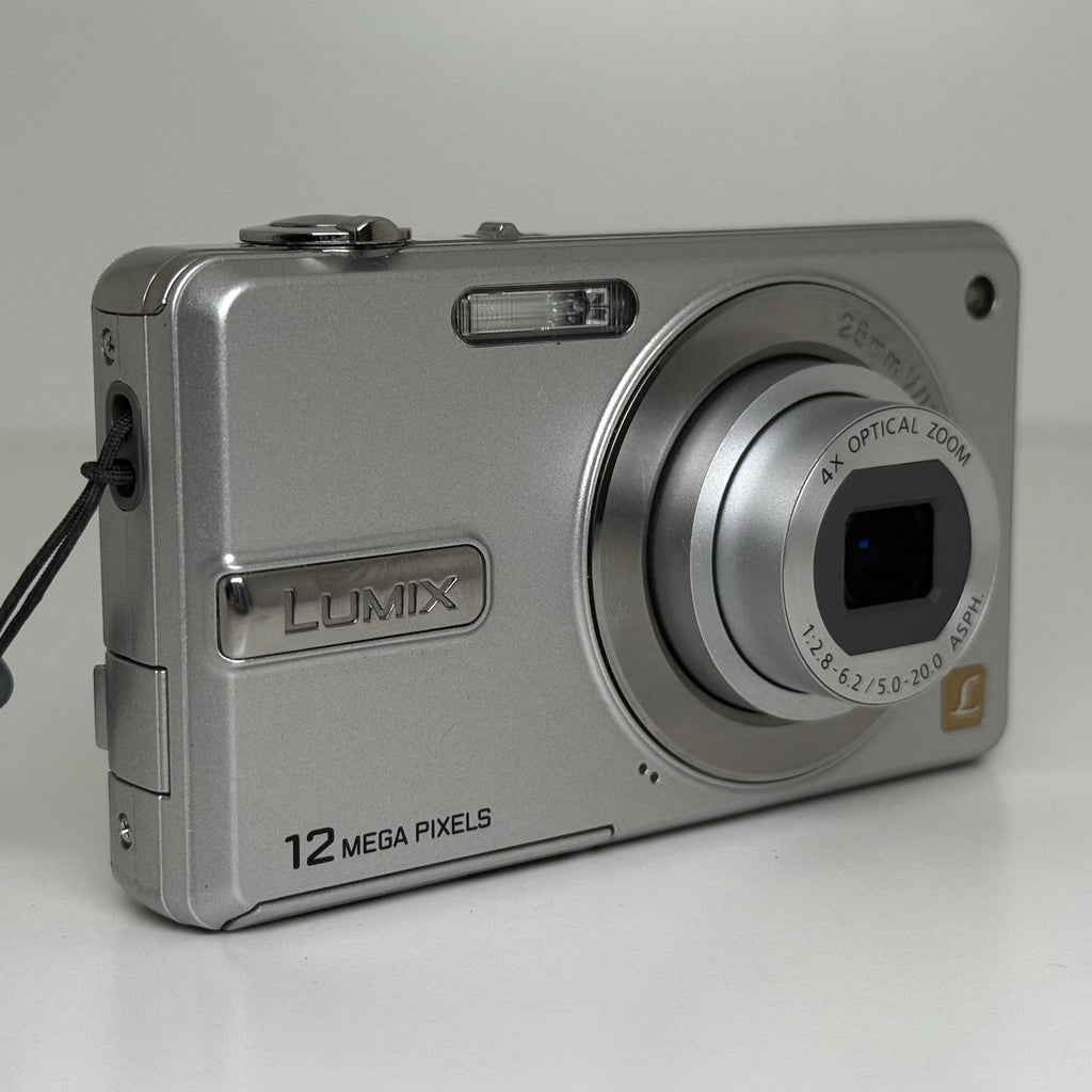 Panasonic LUMIX DMC-F3 Silver Compact Digital Camera
