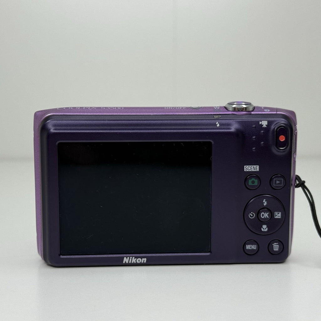 Nikon Coolpix S3500 Purple Compact Digital Camera + Case