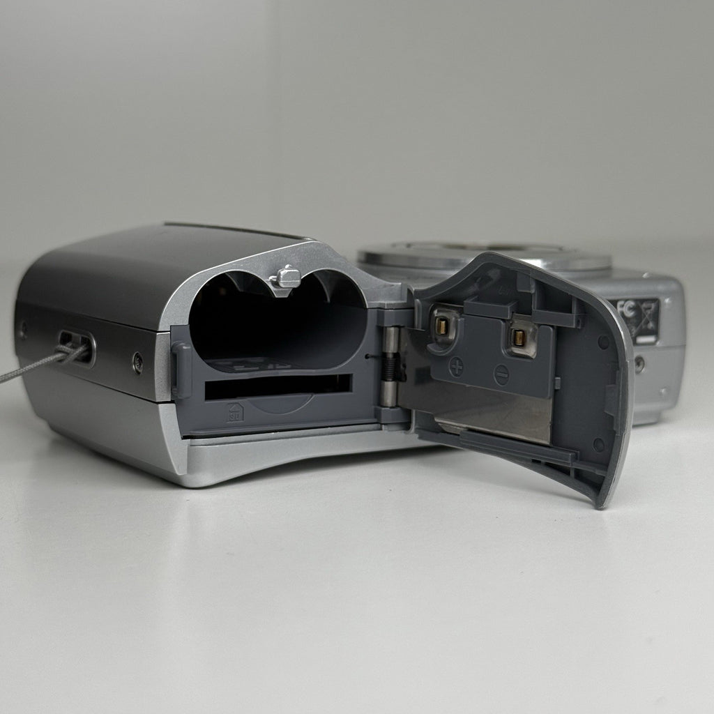 Samsung S630 Silver Compact Digital Camera