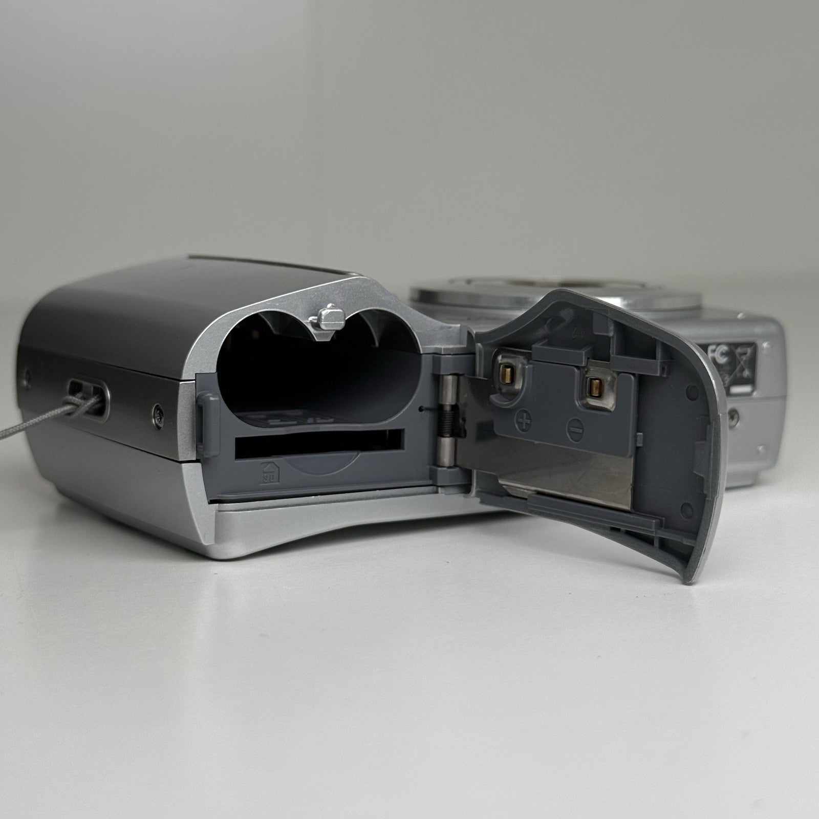 Samsung S630 Silver Compact Digital Camera
