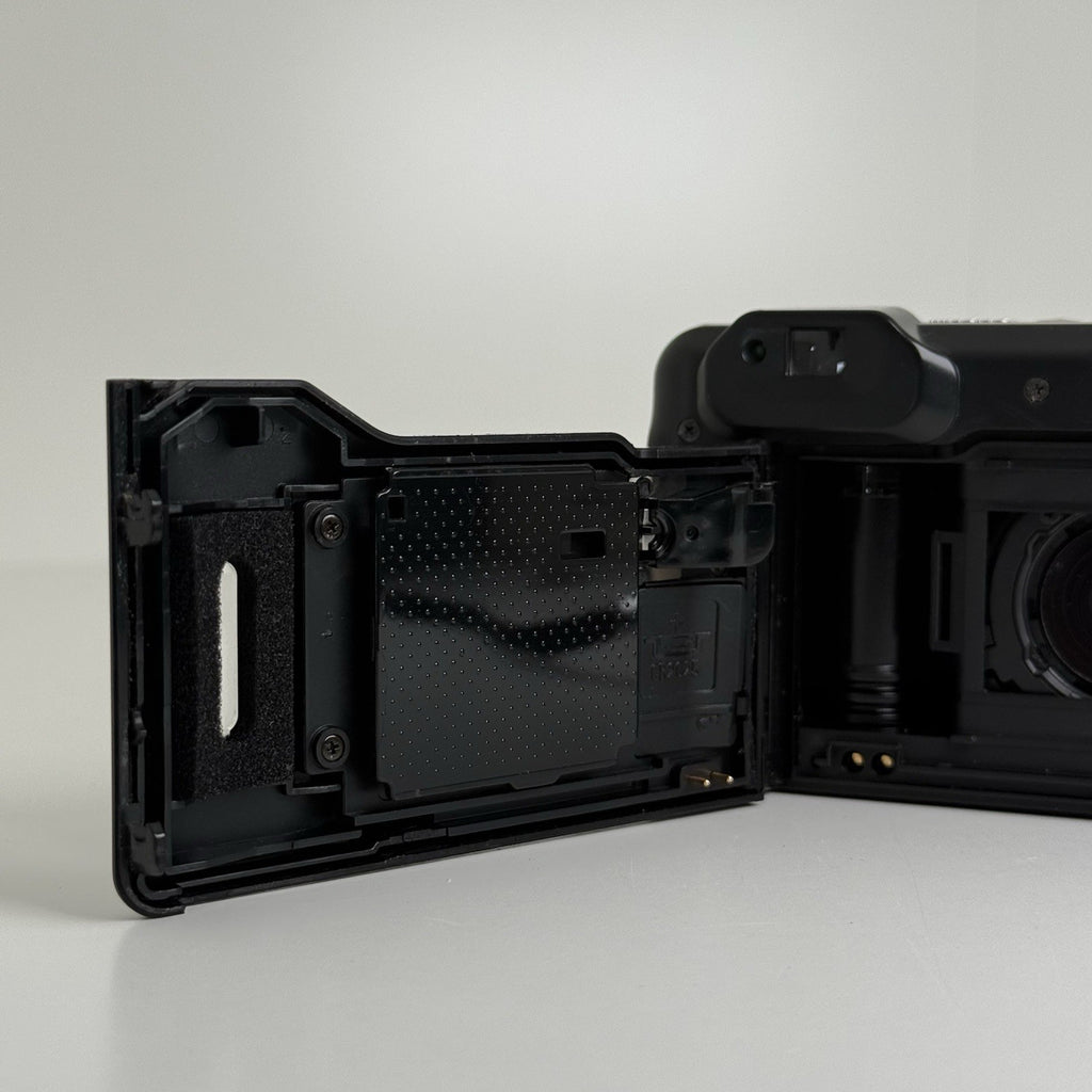 Ricoh R-70Q Camera 35mm Point and Shoot Film Camera