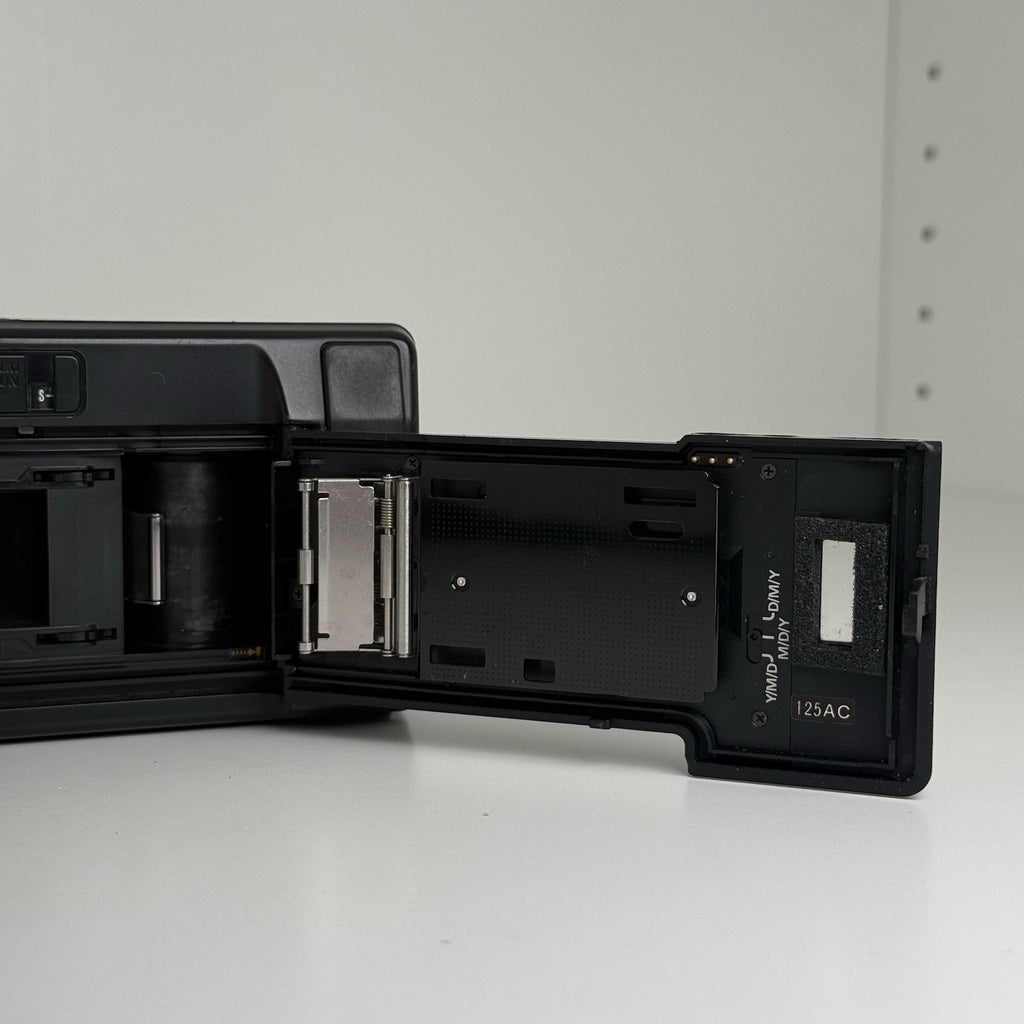 Kodak Ektar VR35 K14 Auto Black Compact 35mm Film Camera