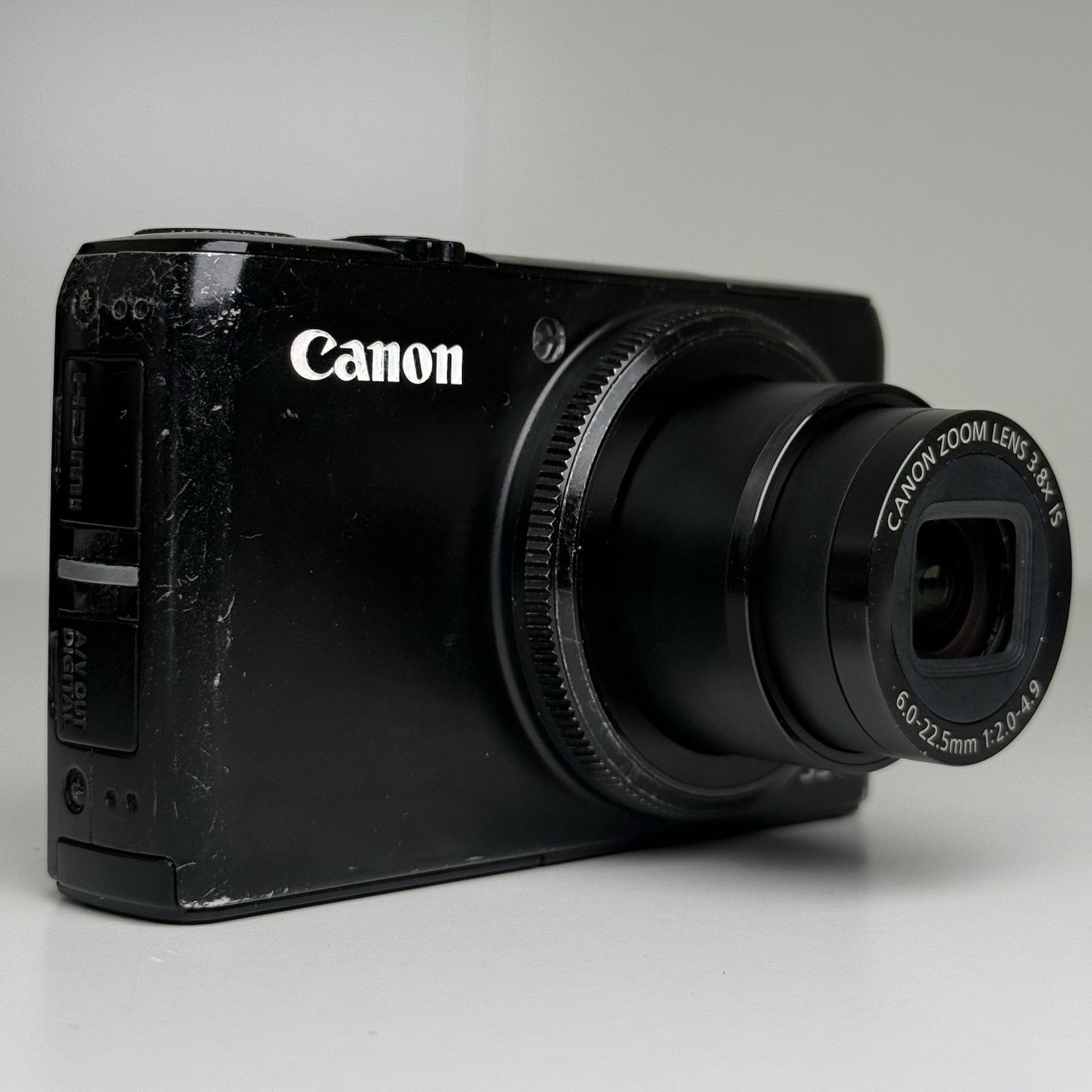 Canon PowerShot S90 Black Compact Digital Camera + Charger