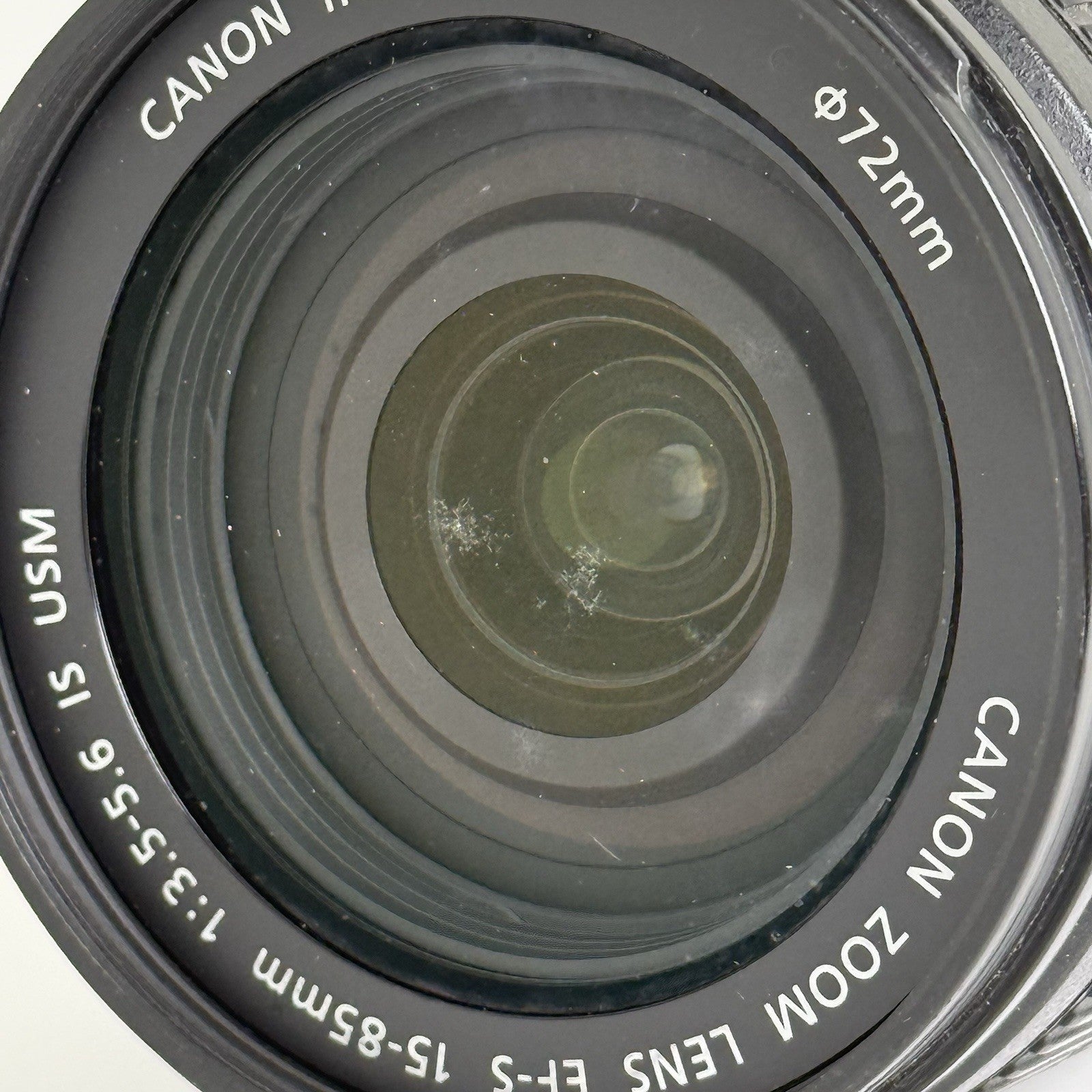 Canon Zoom Lens EF-S 15-85mm F/3.5-5.6 IS USM