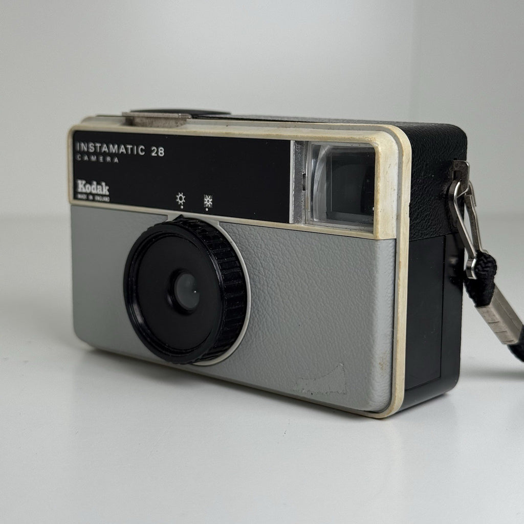 Kodak Instamatic 28 Vintage 126 Film Camera with Case