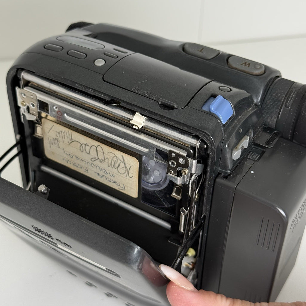 Panasonic NV-S1 VHS-C Cassette Movie Camera with 2x Batteries & Bag