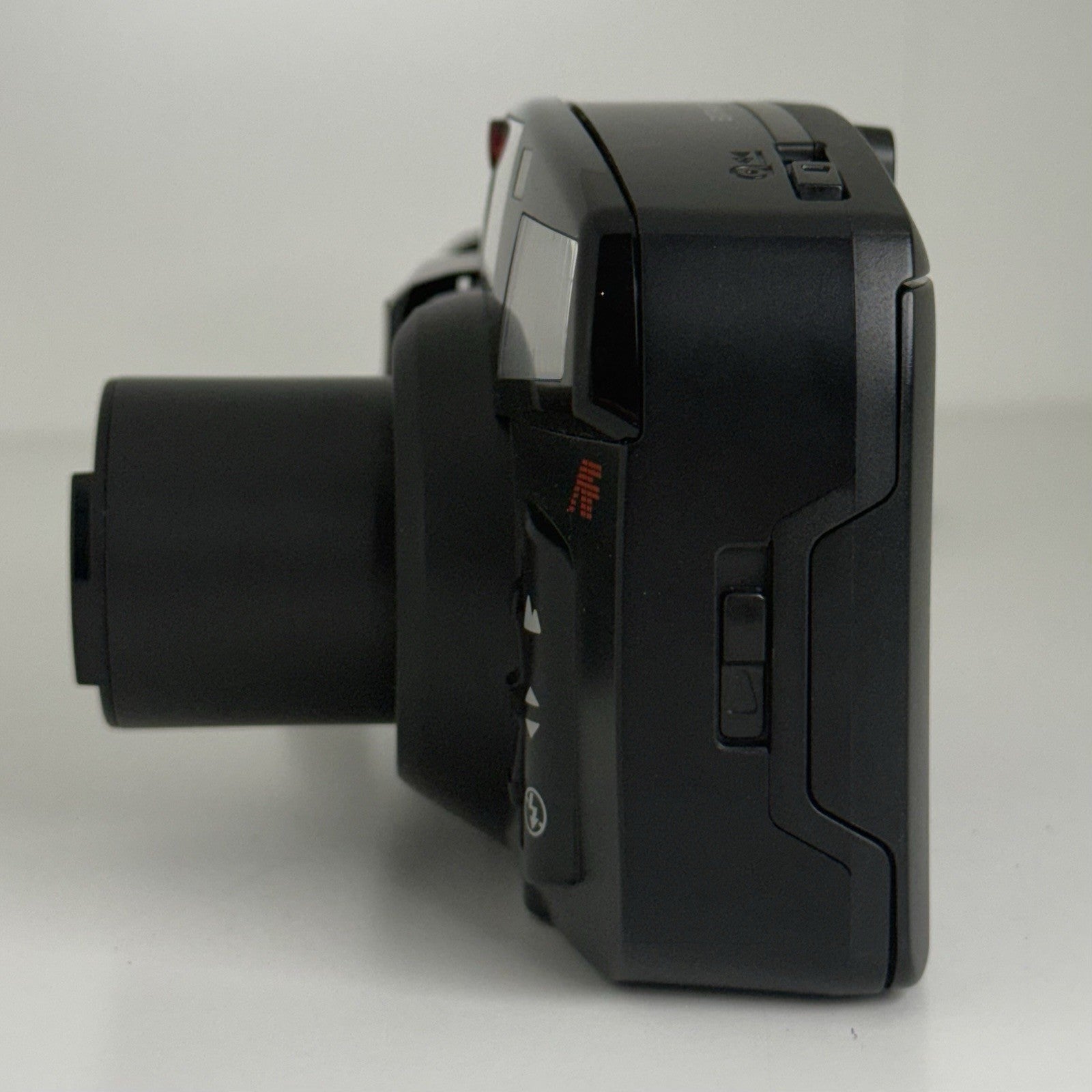 Olympus Superzoom 700 XB Vintage 35mm Film Camera FOR PARTS!