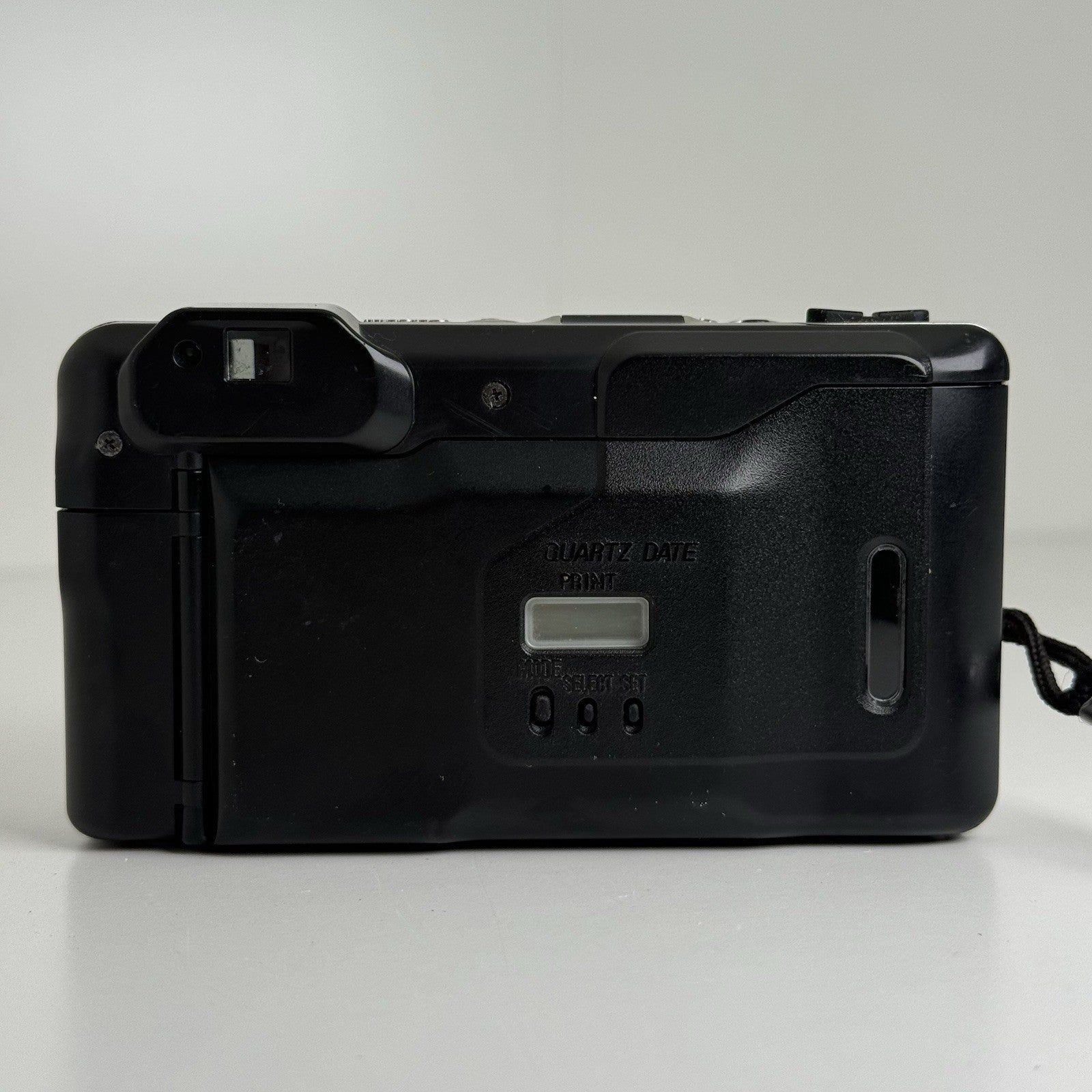 Ricoh R-70Q Camera 35mm Point and Shoot Film Camera