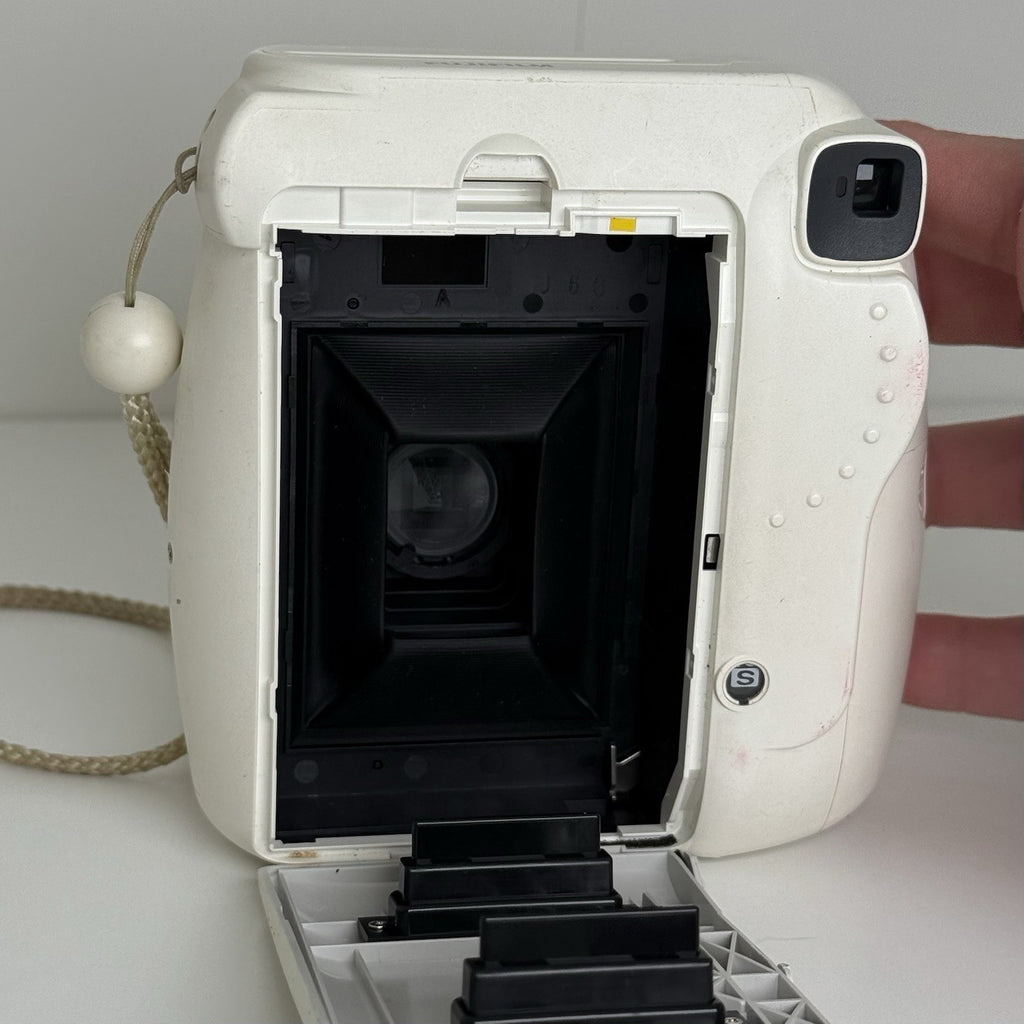 Fujifilm Instax Mini 8 Beige Instant Camera