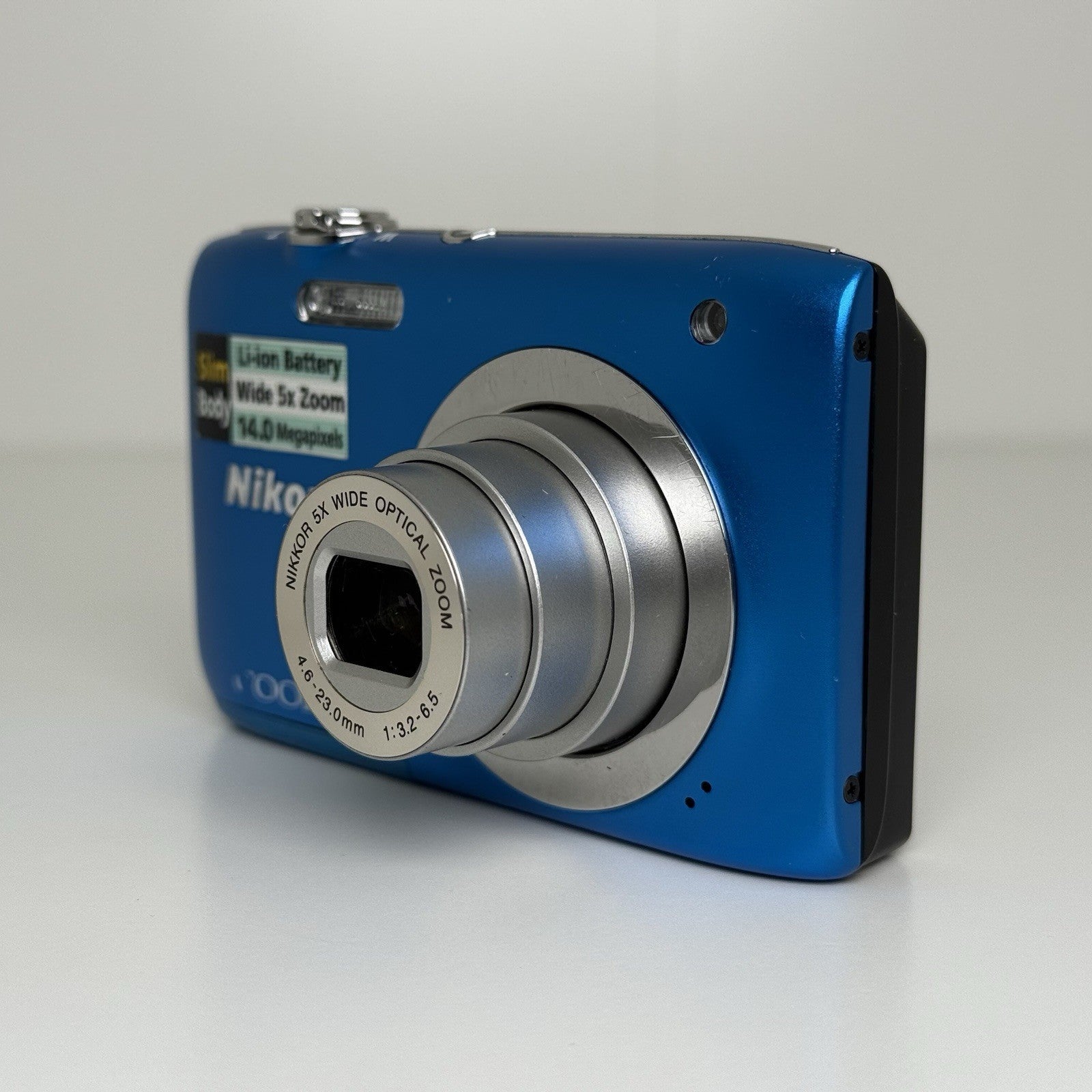 Nikon Coolpix S2600 Blue Compact Digital Camera