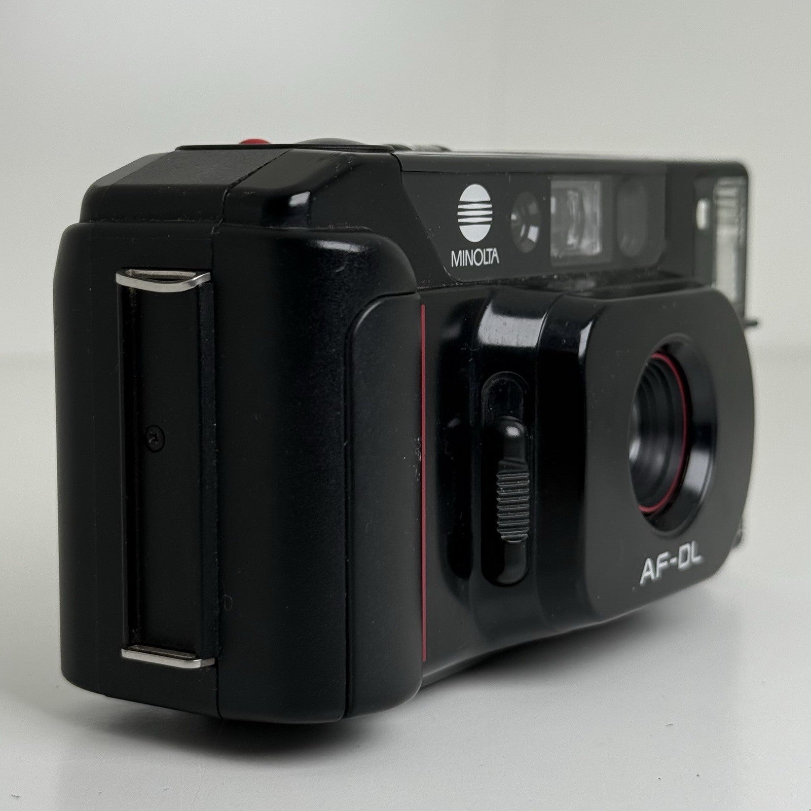 Minolta AF-DL 35mm Film Point & Shoot Black Compact Camera FOR PARTS ONLY!