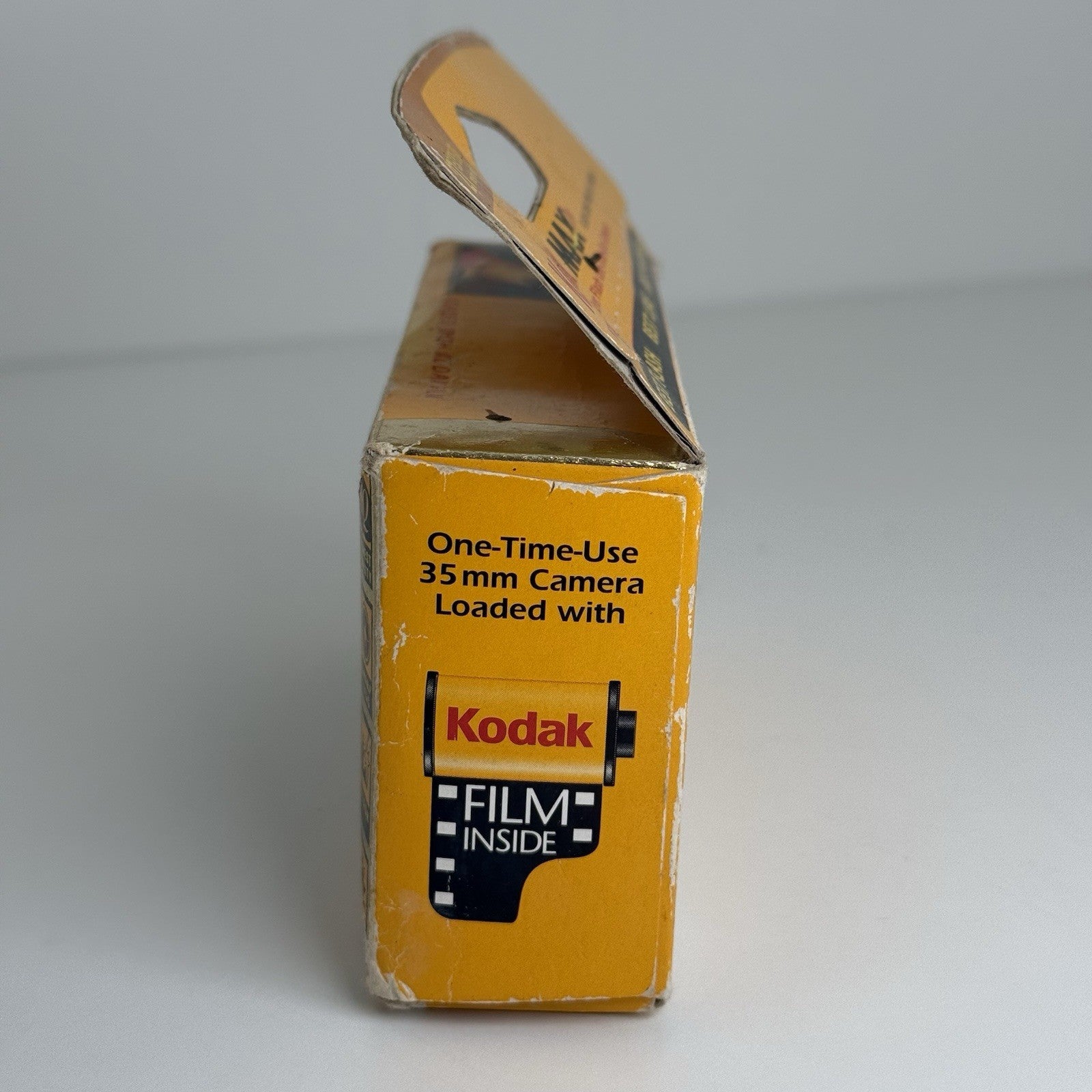 Kodak Max HQ Single Use Disposable Camera 27 Shots Exp 06/2004
