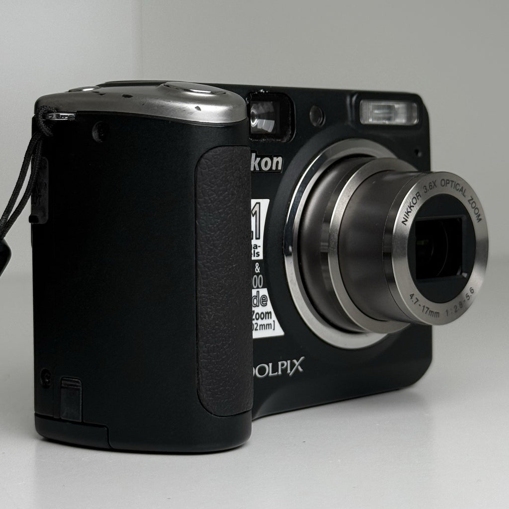 Nikon Coolpix P50 Black Compact Digital Camera