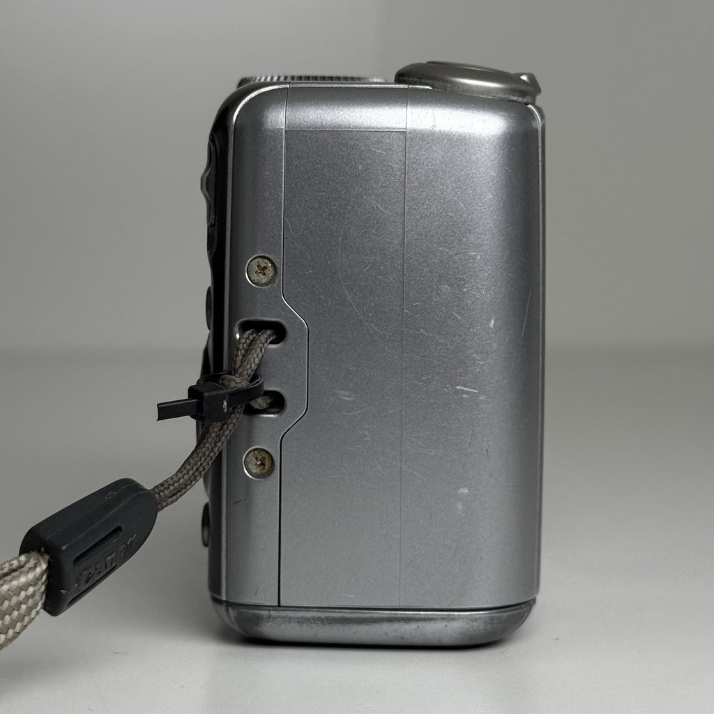 Canon Powershot A720 IS Silver Compact Digital Camera