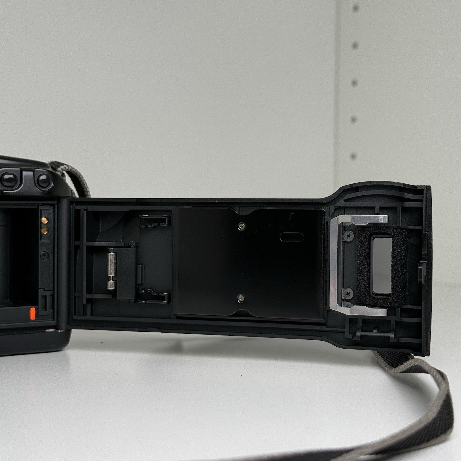 Canon EOS 1000F 35mm AF SLR Black 35mm Film Camera Body Only