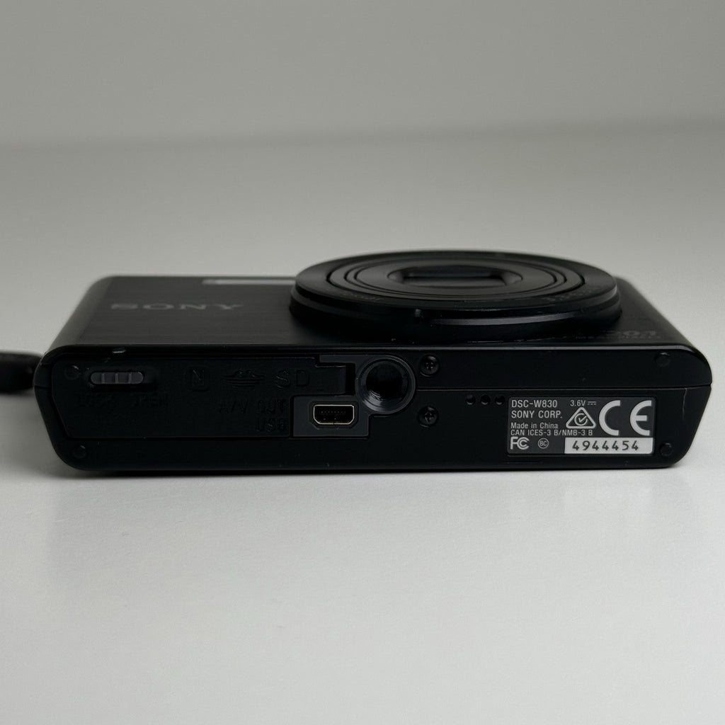 Sony CyberShot DSC-W830 Black Compact Digital Camera