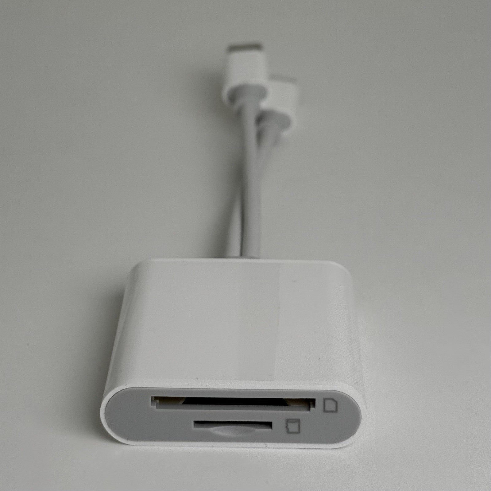 SD Card Reader with USB-C and Lightning 2in1 Cable Memory Card Reader