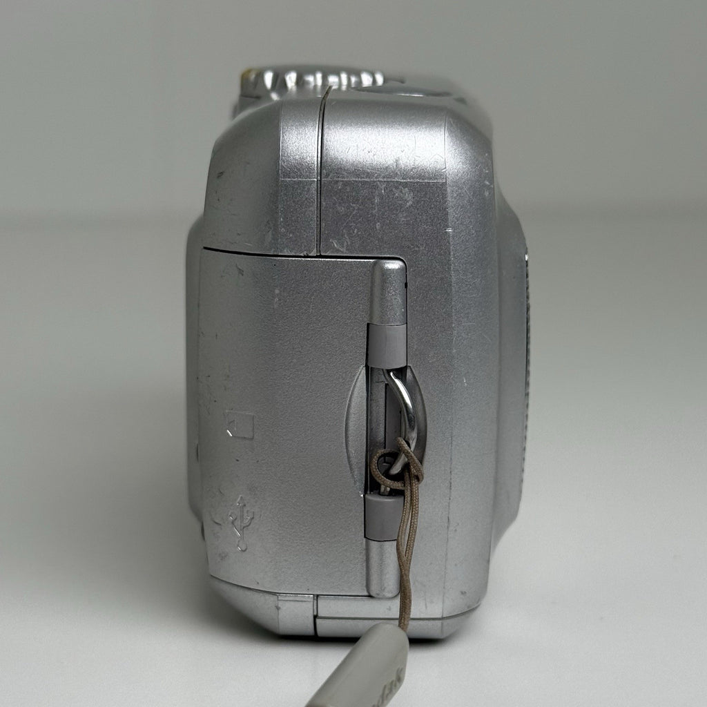 Kodak EasyShare C300 Silver Compact Digital Camera