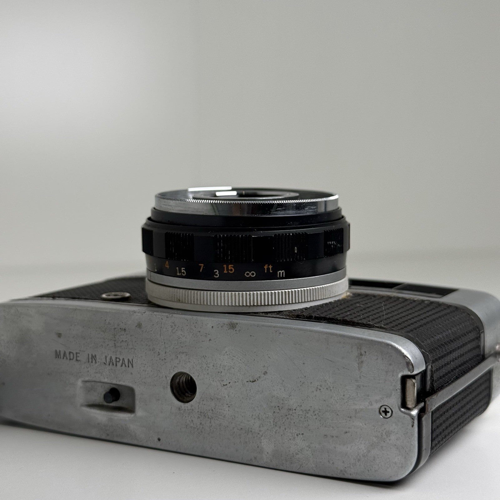 Olympus Trip 35 Point & Shoot Compact 35mm Film Camera