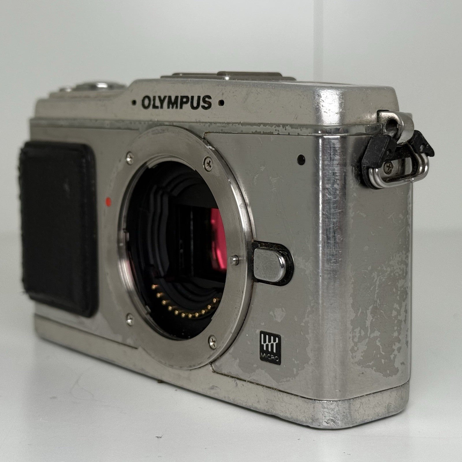 Olympus Pen E-P1 Silver Black Camera Body Only UNTESTED