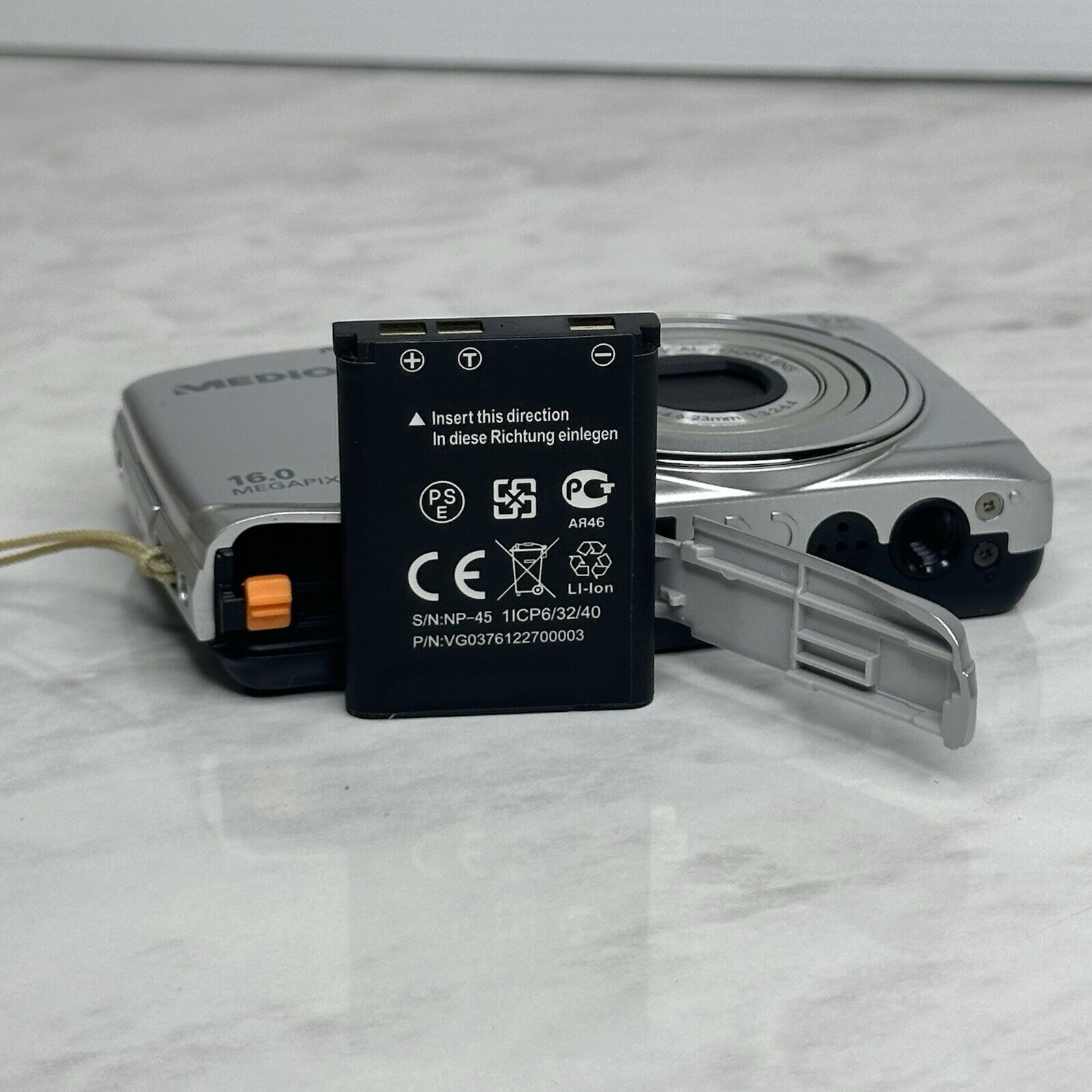 Medion MD 86361 Silver Digital Camera