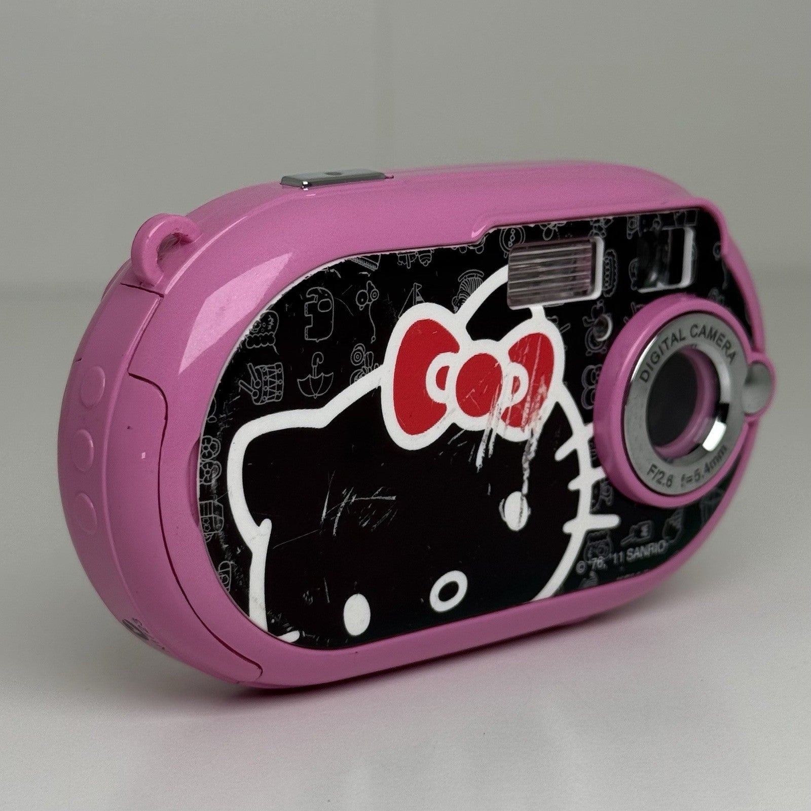 Sanrio Sakar Hello Kitty Compact Kids Digital Camera