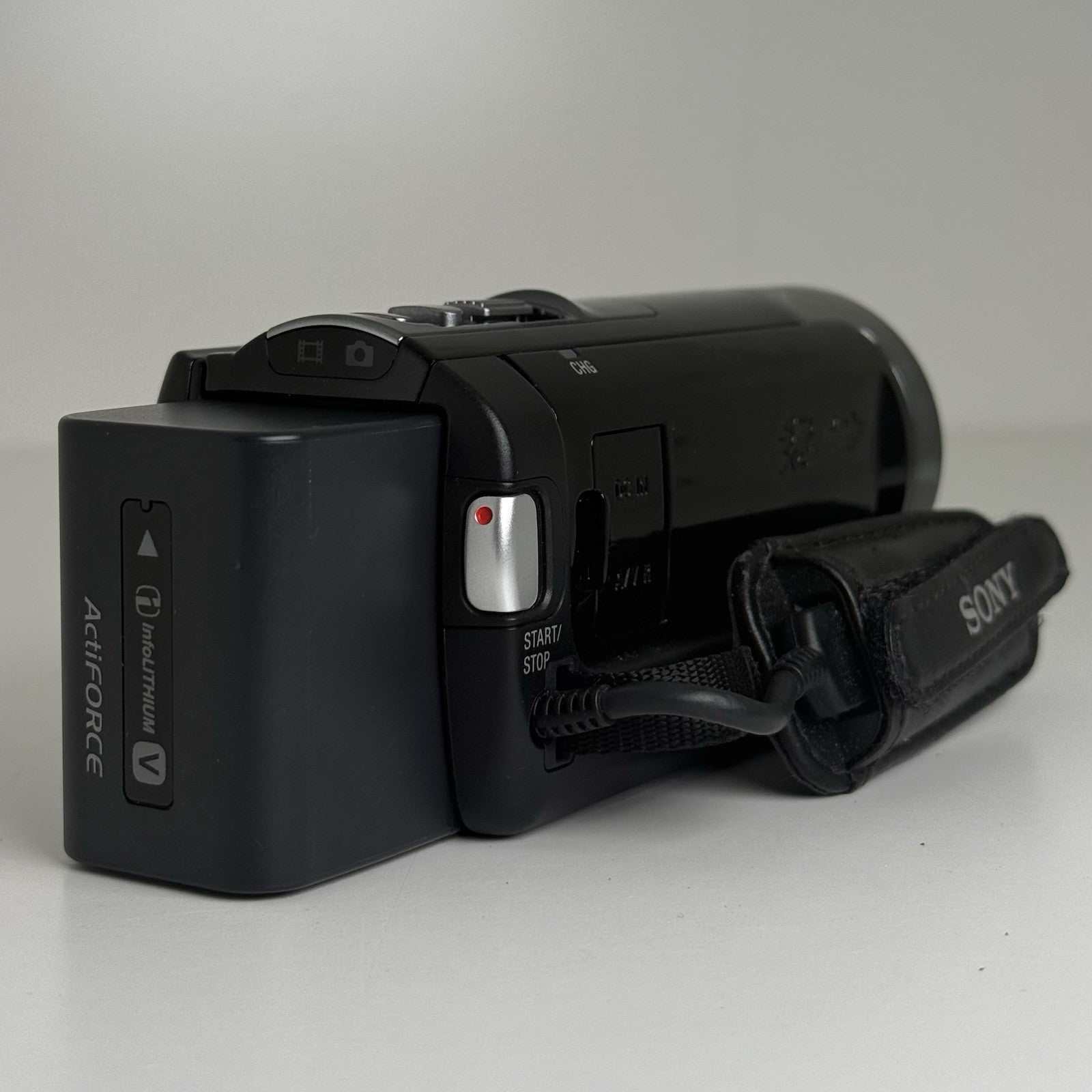 Sony Handycam HDR-CX130E Black Video Camera Camcorder
