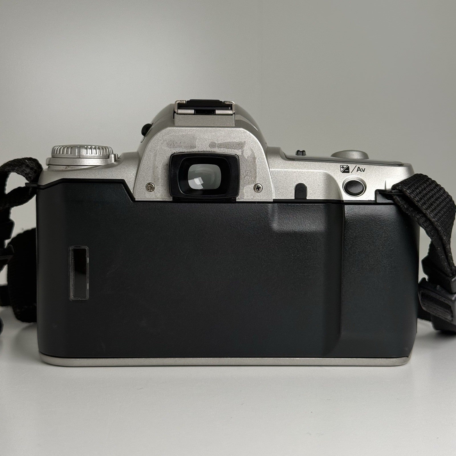 Pentax MZ-50 35mm SLR Film Camera Body Only