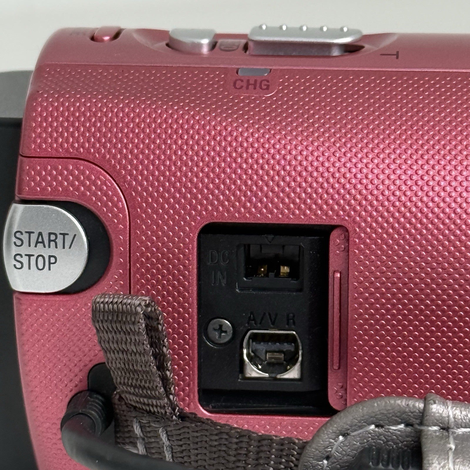 Sony Handycam HDR-CX270E Full HD Pink Camcorder + More