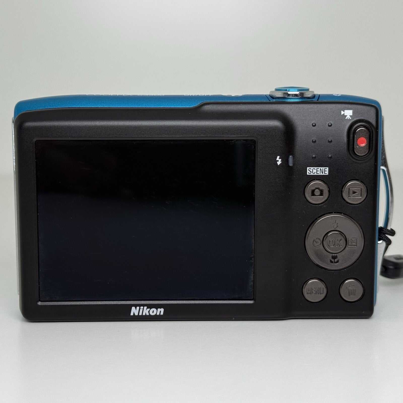 Nikon Coolpix S3300 Blue Teal Compact Digital Camera