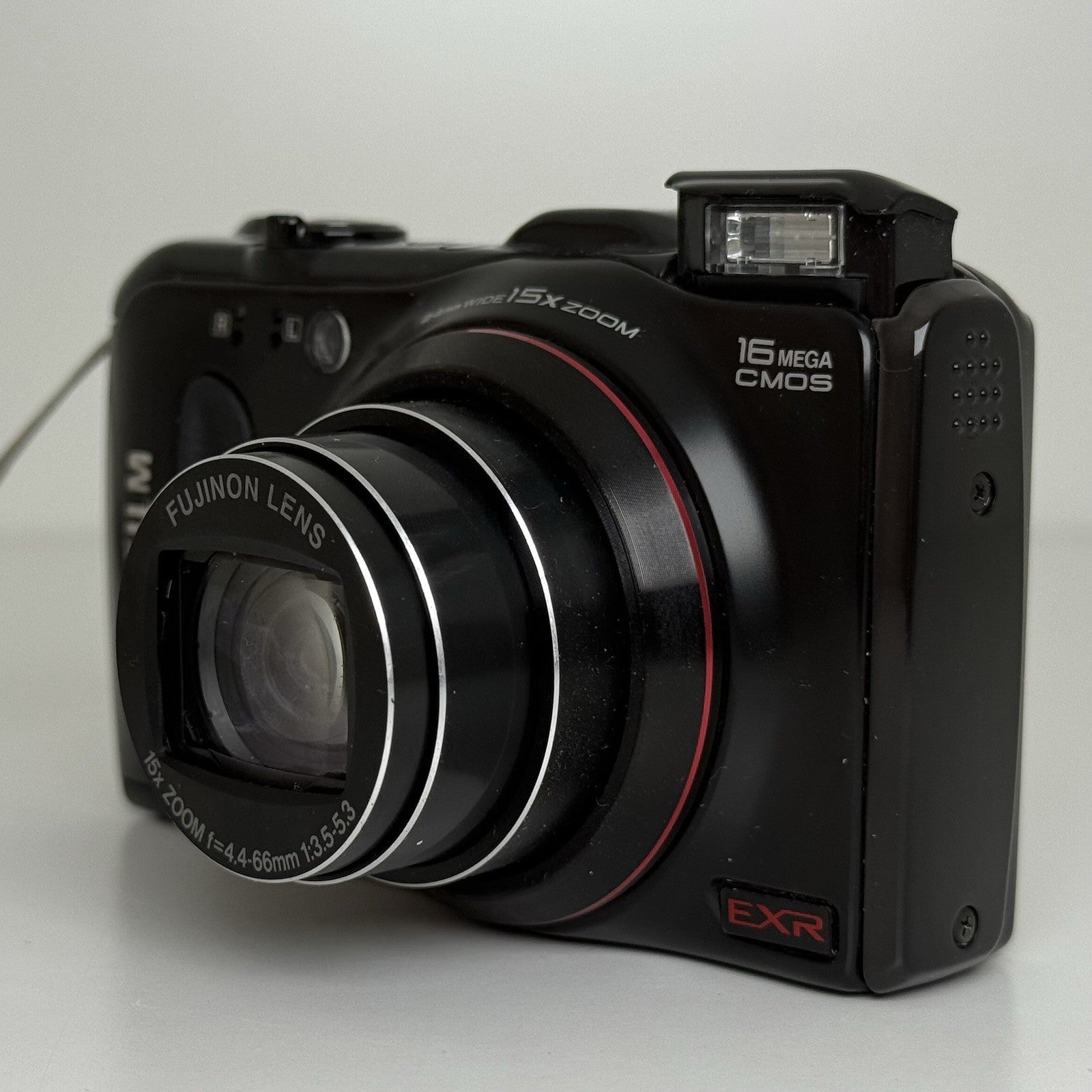 Fujifilm Finepix F550 EXR Silver Compact Digital Camera