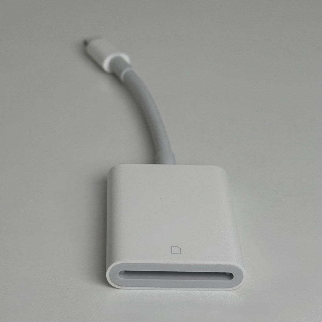 Apple Lightning to SD Card Reader A1595 GENUINE
