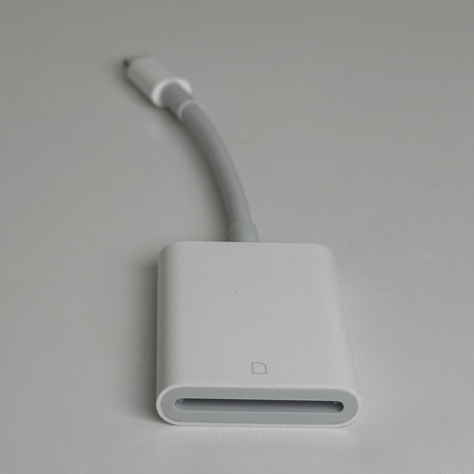 Apple Lightning to SD Card Reader A1595 GENUINE